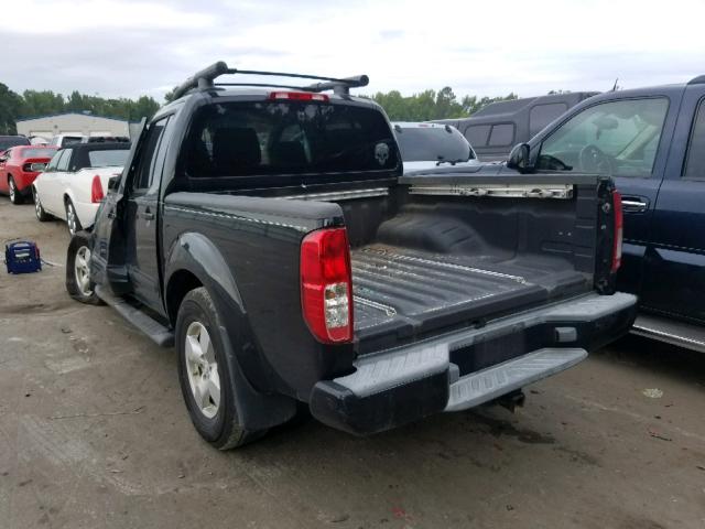 1N6AD07UX5C449965 - 2005 NISSAN FRONTIER C BLACK photo 3