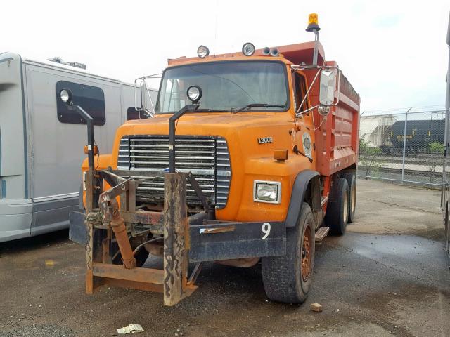 1FDZW90L8SVA64924 - 1995 FORD N-SERIES L ORANGE photo 2