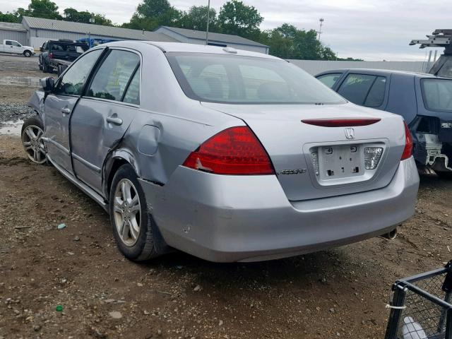 1HGCM56897A142025 - 2007 HONDA ACCORD EX SILVER photo 3