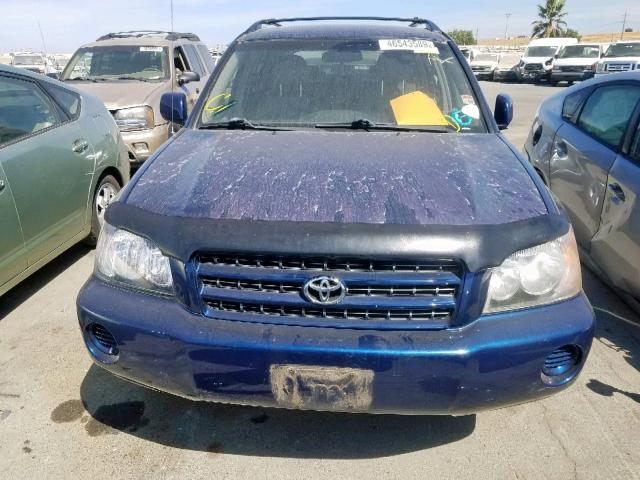 JTEGF21AX20038057 - 2002 TOYOTA HIGHLANDER BLUE photo 9