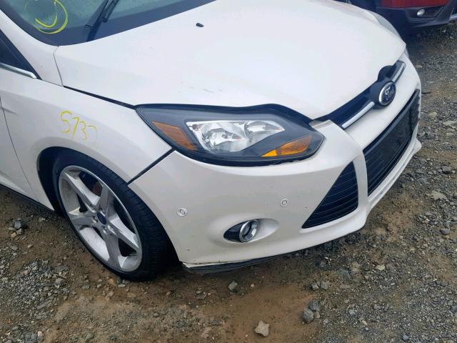 1FADP3N2XDL206977 - 2013 FORD FOCUS TITA WHITE photo 9