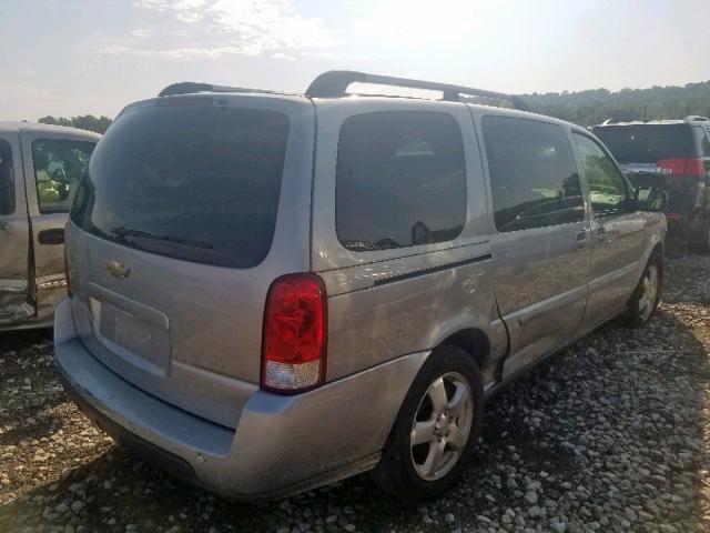1GNDV331X8D137533 - 2008 CHEVROLET UPLANDER L 银色 照片 4