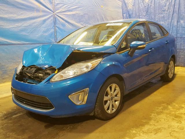 3FADP4CJXCM219709 - 2012 FORD FIESTA SEL BLUE photo 2