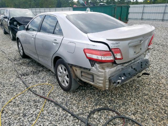 4T1BF3EK1AU568203 - 2010 TOYOTA CAMRY BASE SILVER photo 3