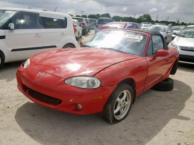 JM1NB353620228981 - 2002 MAZDA MX-5 MIATA RED photo 2