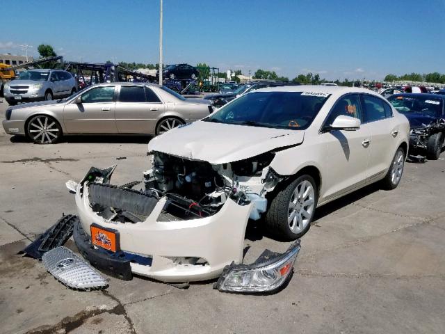 1G4GJ5E31CF225522 - 2012 BUICK LACROSSE T WHITE photo 2