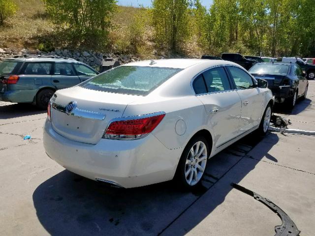 1G4GJ5E31CF225522 - 2012 BUICK LACROSSE T WHITE photo 4