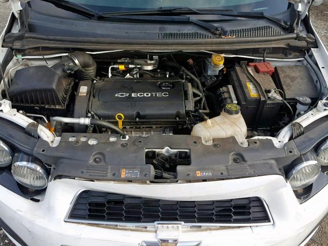 1G1JA6SH5D4246492 - 2013 CHEVROLET SONIC LS WHITE photo 7