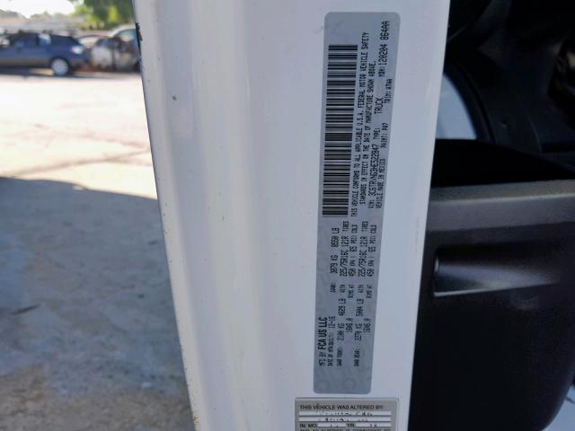 3C6TRVNG3HE522847 - 2017 RAM PROMASTER WHITE photo 10