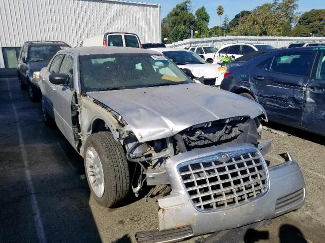 2C3JA43R05H624066 - 2005 CHRYSLER 300 SILVER photo 1