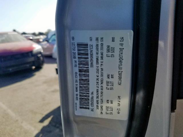 2C3JA43R05H624066 - 2005 CHRYSLER 300 SILVER photo 10