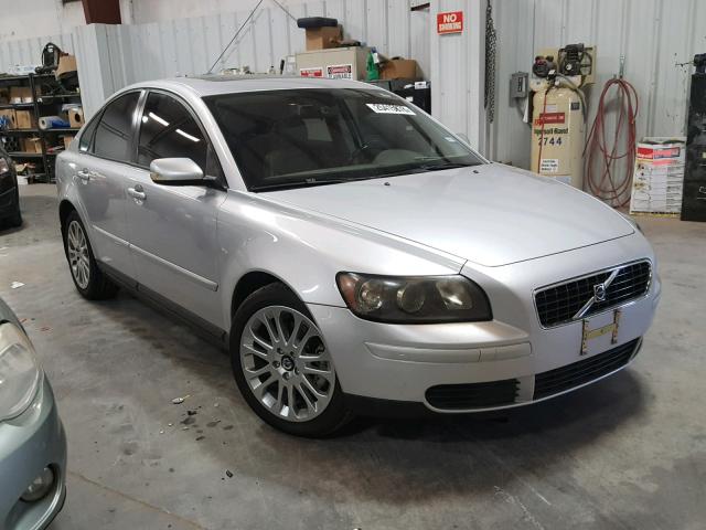 YV1MS382152053055 - 2005 VOLVO S40 2.4I SILVER photo 1