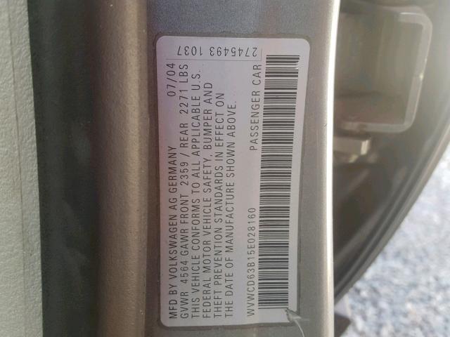 WVWCD63B15E028160 - 2005 VOLKSWAGEN PASSAT GLS GRAY photo 10