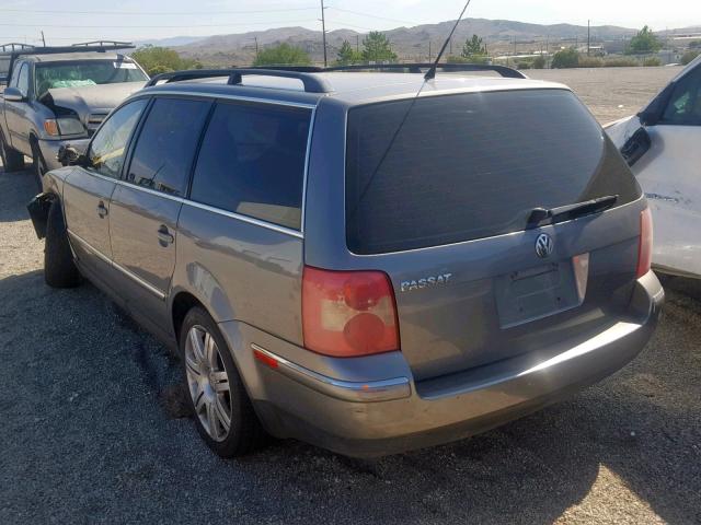 WVWCD63B15E028160 - 2005 VOLKSWAGEN PASSAT GLS GRAY photo 3