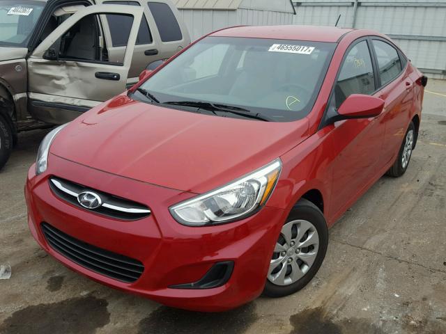 KMHCT4AE2GU085122 - 2016 HYUNDAI ACCENT SE RED photo 2