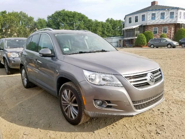 WVGBV7AX0AW531238 - 2010 VOLKSWAGEN TIGUAN SE GRAY photo 1