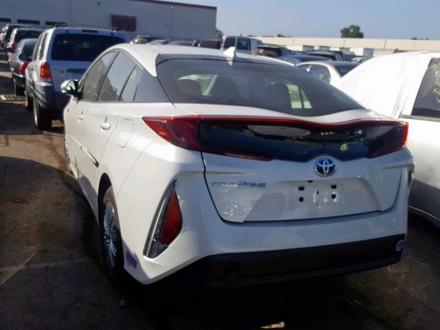 JTDKARFPXK3105709 - 2019 TOYOTA PRIUS PRIM 白色 照片 3