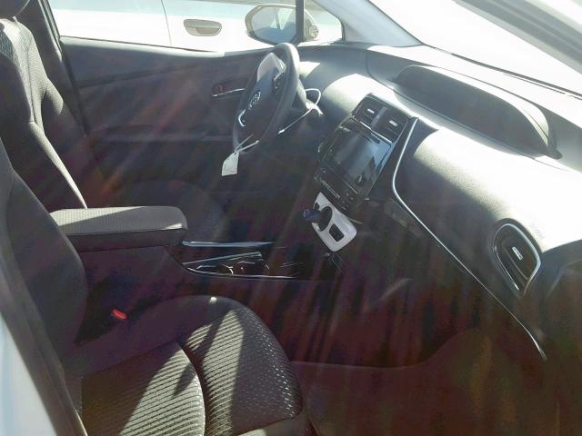 JTDKARFPXK3105709 - 2019 TOYOTA PRIUS PRIM 白色 照片 5