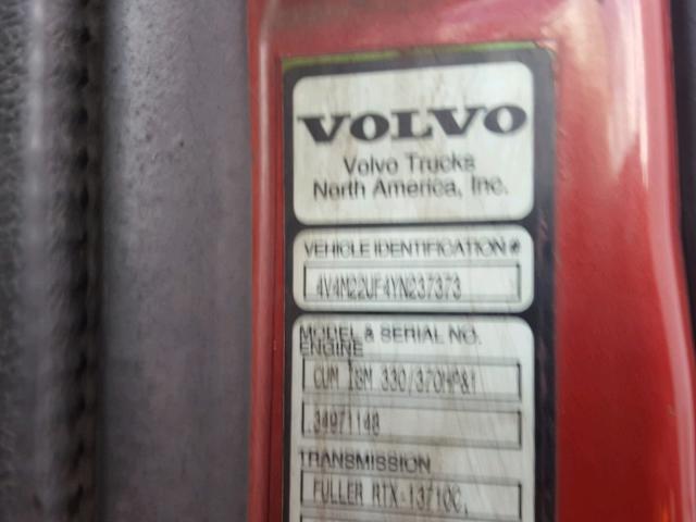 4V4M22UF4YN237373 - 2000 VOLVO VN RED photo 10