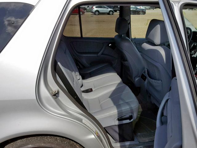 4JGAB57E94A509335 - 2004 MERCEDES-BENZ ML 350 SILVER photo 6