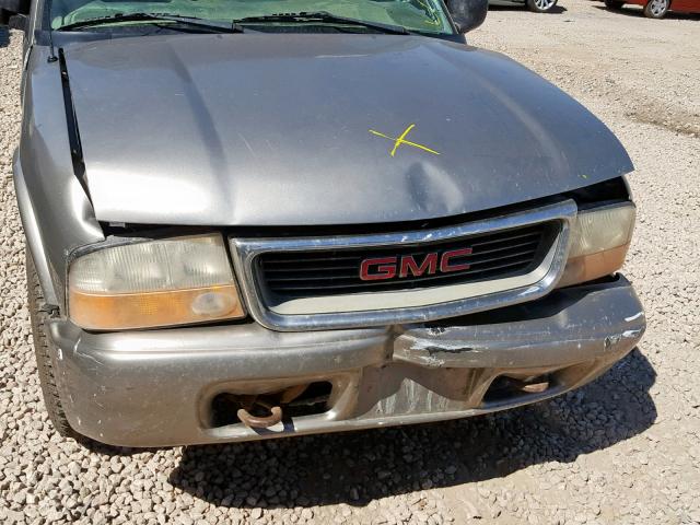 1GKDT13W812163584 - 2001 GMC JIMMY SILVER photo 9