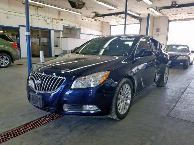 2G4GU5GC7B9184860 - 2011 BUICK REGAL CXL BLUE photo 2