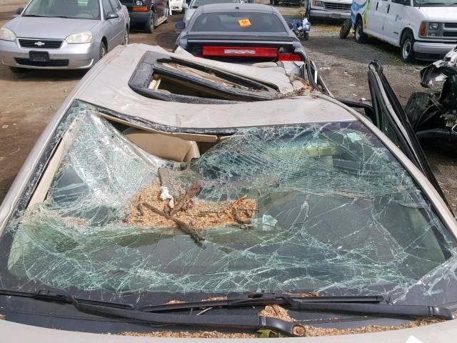 1G4GC5ED4BF213673 - 2011 BUICK LACROSSE C BEIGE photo 9