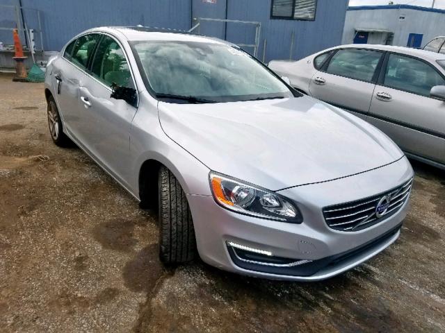 YV140MFK2F2366213 - 2015 VOLVO S60 PREMIE SILVER photo 1