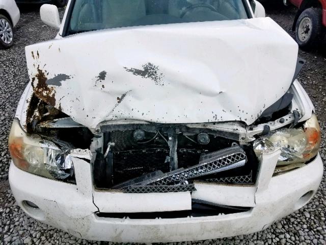 JTEDW21A560007999 - 2006 TOYOTA HIGHLANDER WHITE photo 7