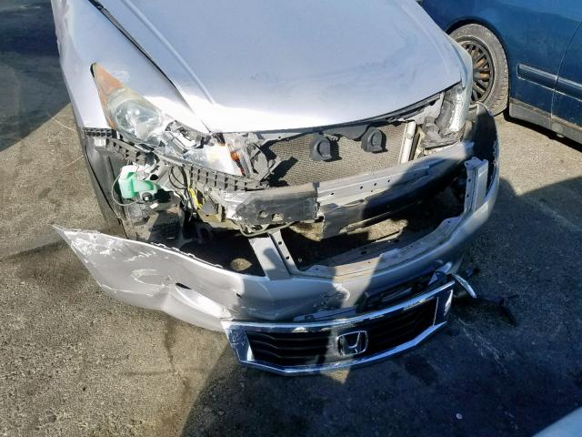 1HGCP36778A052733 - 2008 HONDA ACCORD EX SILVER photo 9