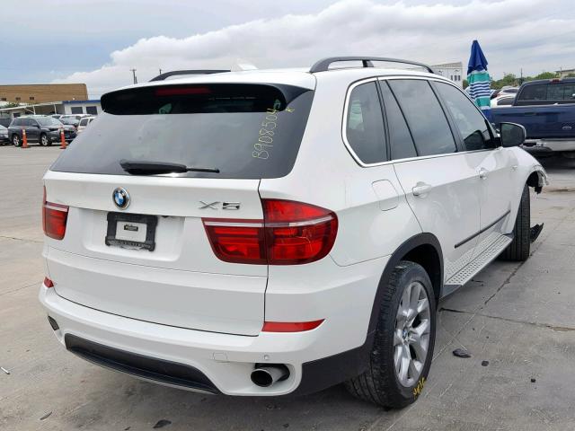 5UXZV4C50D0E14099 - 2013 BMW X5 XDRIVE3 WHITE photo 4