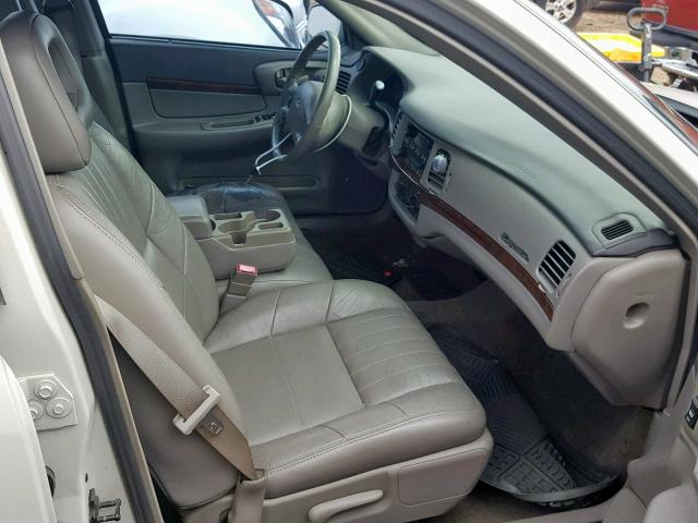 2G1WF55E939364401 - 2003 CHEVROLET IMPALA CREAM photo 5