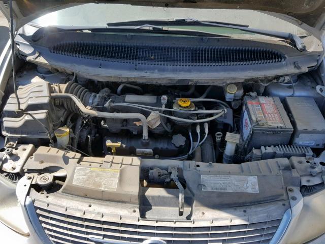 2C4GP443X3R109288 - 2003 CHRYSLER TOWN & COU SILVER photo 7