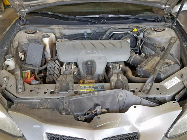 2G2WP552X81105212 - 2008 PONTIAC GRAND PRIX GRAY photo 7
