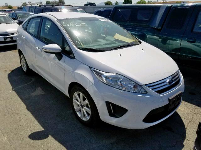 3FADP4BJ4DM123254 - 2013 FORD FIESTA SE WHITE photo 1