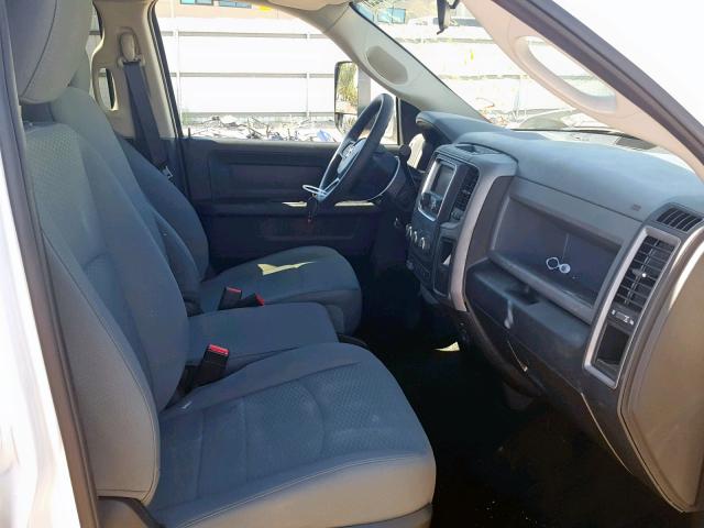 3C63RRGLXJG397552 - 2018 RAM 3500 ST WHITE photo 5