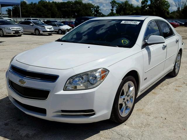 1G1ZC5E01CF217023 - 2012 CHEVROLET MALIBU 1LT WHITE photo 2