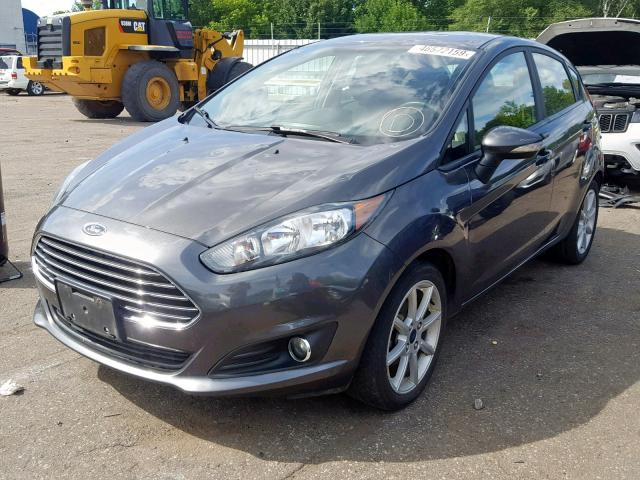 3FADP4EJ9FM126844 - 2015 FORD FIESTA SE GRAY photo 2