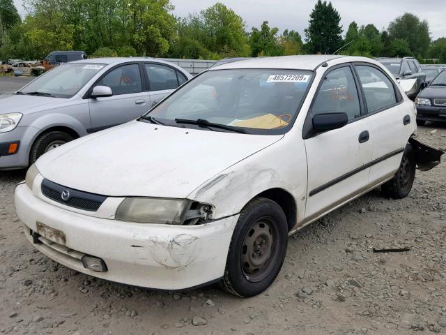 JM1BC1418W0191667 - 1998 MAZDA PROTEGE DX WHITE photo 2