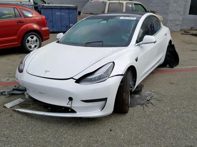 5YJ3E1EB0KF388172 - 2019 TESLA MODEL 3 WHITE photo 2