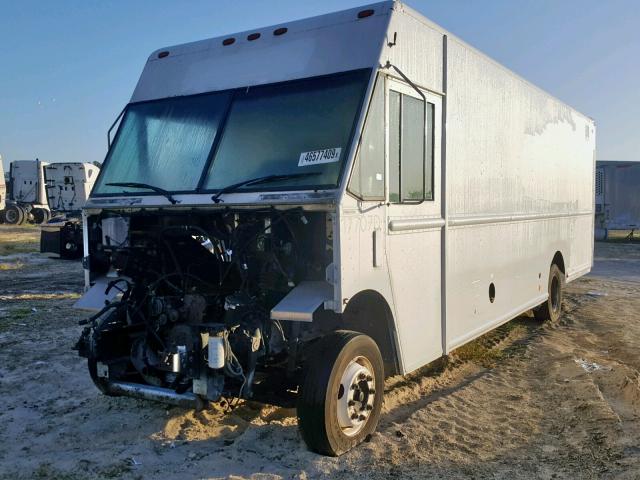 4UZAARBW37CZ31636 - 2007 FREIGHTLINER CHASSIS M WHITE photo 2