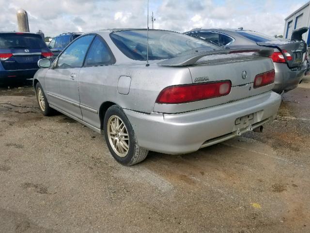 JH4DC4459YS010403 - 2000 ACURA INTEGRA LS SILVER photo 3