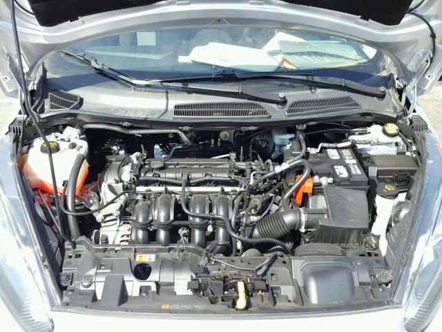 3FADP4TJ7HM132910 - 2017 FORD FIESTA S SILVER photo 7