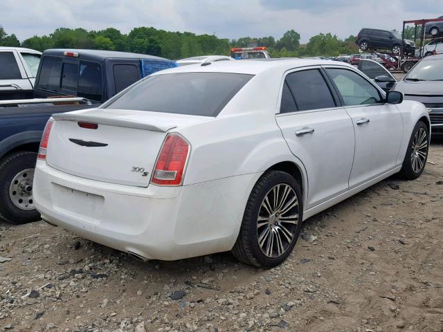 2C3CCABG5EH189935 - 2014 CHRYSLER 300 S WHITE photo 4