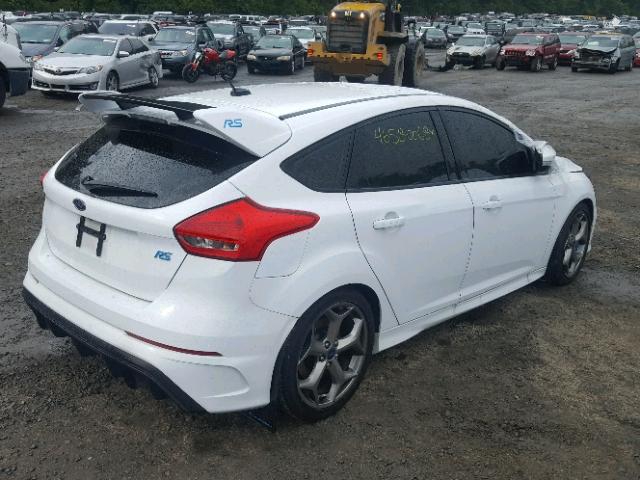 WF0DP3TH0H4122200 - 2017 FORD FOCUS RS WHITE photo 4