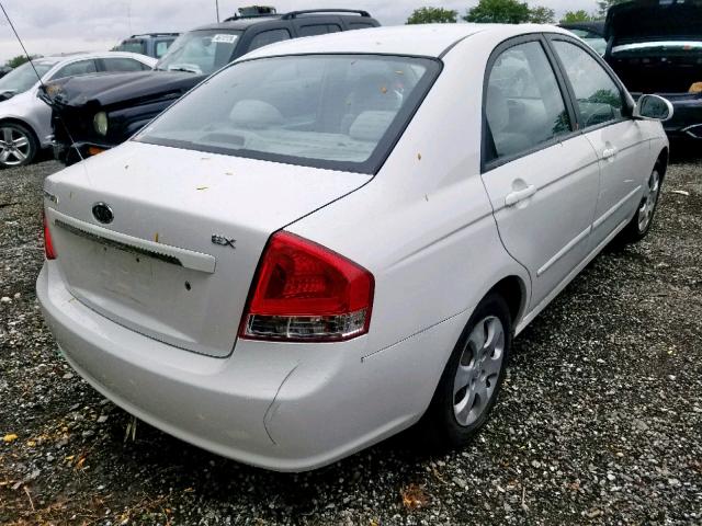 KNAFE222195588011 - 2009 KIA SPECTRA EX WHITE photo 4