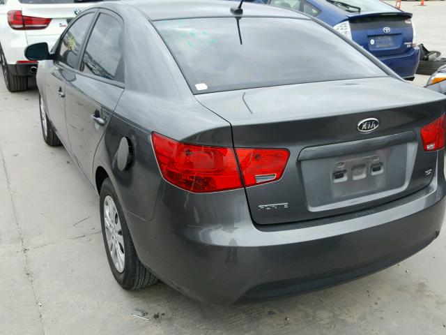 KNAFU4A29D5726189 - 2013 KIA FORTE EX GRAY photo 3