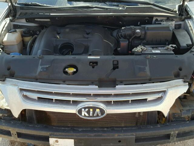 KNDMB133696279326 - 2009 KIA SEDONA GRAY photo 7