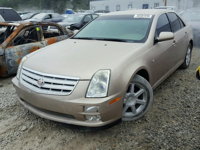 1G6DW677650162795 - 2005 CADILLAC STS GOLD photo 2