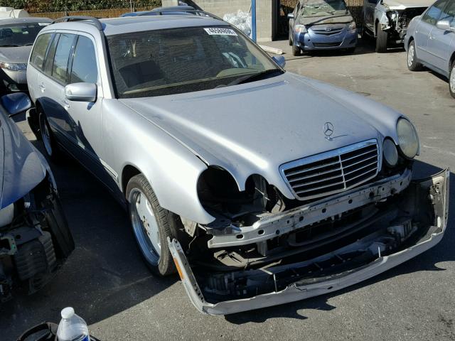 WDBJH65J71B285740 - 2001 MERCEDES-BENZ E 320 SILVER photo 1